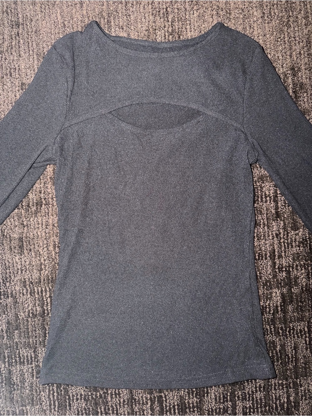 Women’s Black Long-SleeveTop
